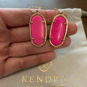 Kendra Scott Magenta Gold Drop Earrings